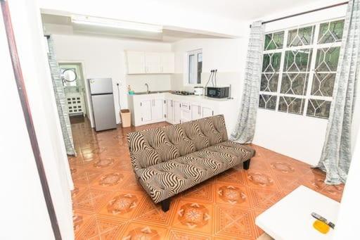 Ohana Guest House พอร์ตมาตูริน ภายนอก รูปภาพ